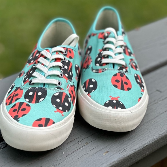 Sea Vees Legend Mr Turk ladybug print on aquamarine size 10 men sneakers - Picture 4 of 8